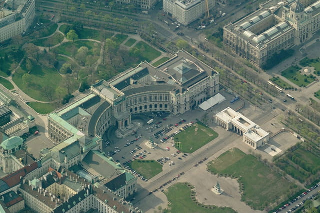 Nouveau palais de Vienne